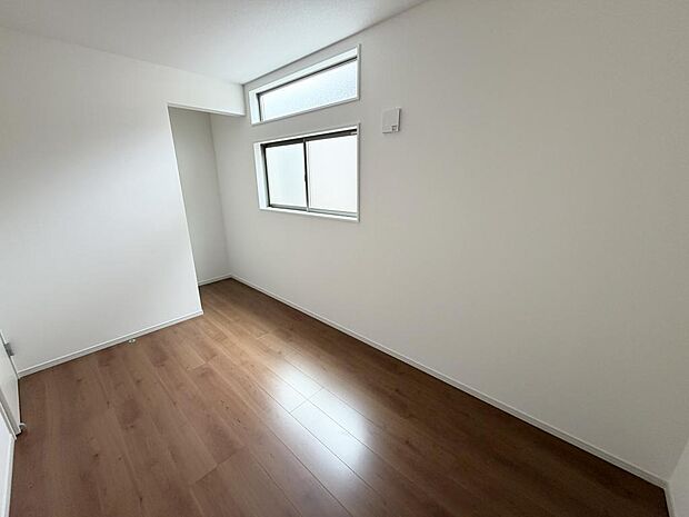 ☆収納完備☆子供部屋・主寝室にお好きにコーディネートしよう！！
