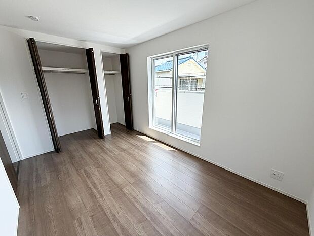 ☆各部屋大型収納完備☆子供部屋・主寝室にお好きにコーディネートしよう!!