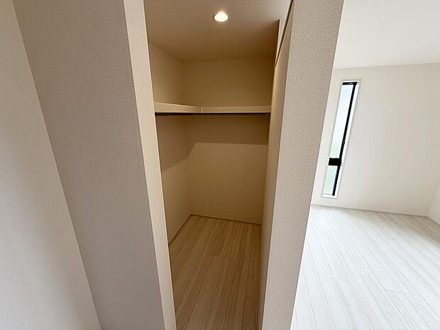 ☆ウォークインクローゼット☆テレワーク・趣味部屋でも！！