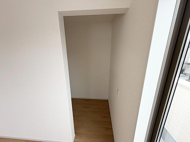 ☆ウォークインクローゼット☆テレワーク・趣味部屋でも!!