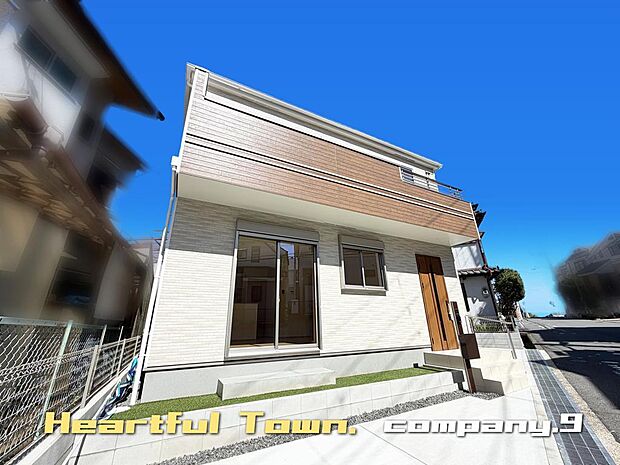 ☆現地外観写真☆HeartfulTown☆「長尾駅」徒歩12分☆土地29坪☆車２台OK☆日当たり良好☆南東向きバルコニー☆前道6.7ｍ☆第二京阪にすぐ乗れる☆