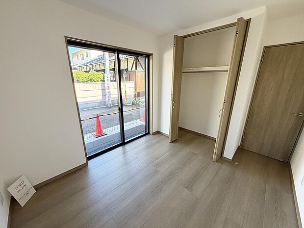 ☆１階☆各部屋大型収納完備☆子供部屋・主寝室にお好きにコーディネートしよう！！