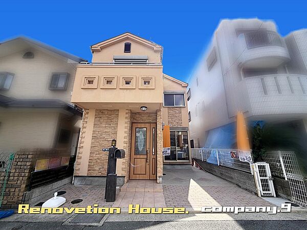 ☆現地外観写真☆Re-House☆平成15年築☆土地25坪☆「寝屋川市駅」徒歩11分☆日当たり良好☆閑静な住宅街☆WIC・食洗機・南面バルコニー・屋根裏収納・トイレ２ケ所☆前道6.4ｍ☆