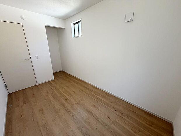 ☆収納完備☆子供部屋・主寝室にお好きにコーディネートしよう!!
