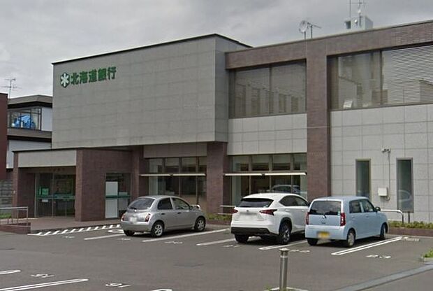 北海道銀行 宮の森パーソナル支店 600m