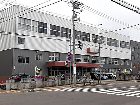美香保中学校 900m