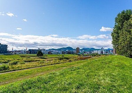東橋公園 330m