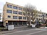 周辺：美香保小学校 410m