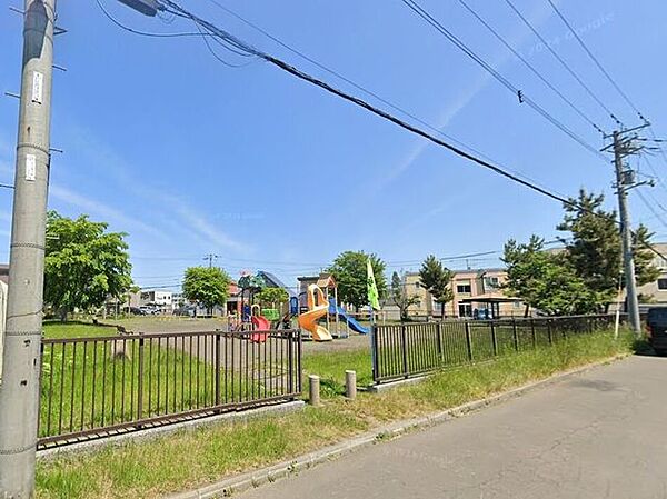 花川北つくし時計公園 100m