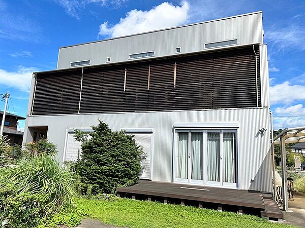 外観：311002258246