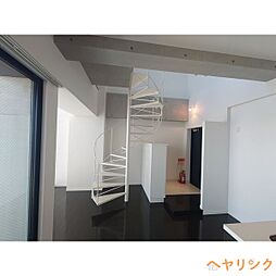 オズ　アロッジオ 8階ワンルームのリビング/ダイニング