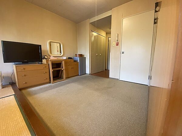 apartment 群馬県吾妻郡草津町大字草津
地図を見る