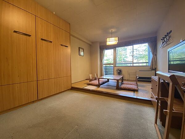 apartment 群馬県吾妻郡草津町大字草津
地図を見る