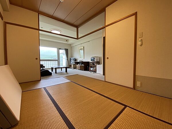 apartment 群馬県吾妻郡草津町大字草津
地図を見る