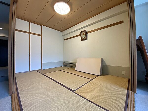 apartment 群馬県吾妻郡草津町大字草津
地図を見る