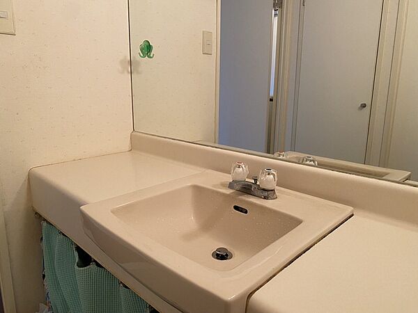 apartment 群馬県吾妻郡草津町大字草津
地図を見る