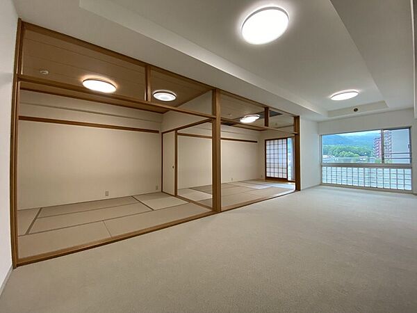 apartment 群馬県吾妻郡草津町大字草津
地図を見る
