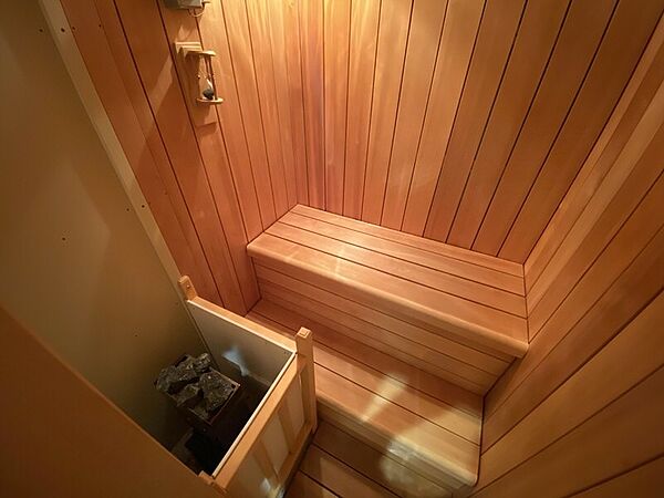 apartment 群馬県吾妻郡草津町大字草津
地図を見る