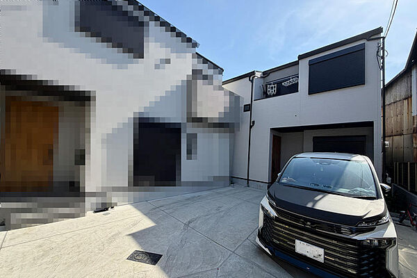 外観：327002234836