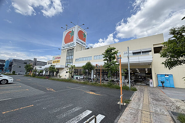 阪急オアシス 服部西店まで350m