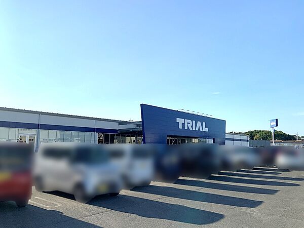 スーパーセンタートライアル四日市（約380m）