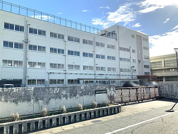 （周辺）豊橋市立本郷中学校・・・約700m