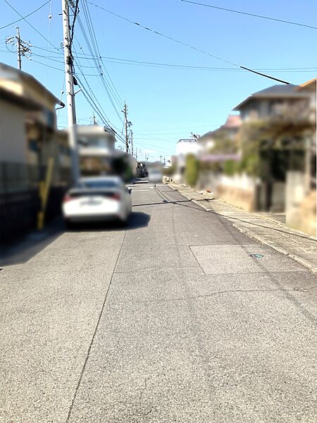 西側道路