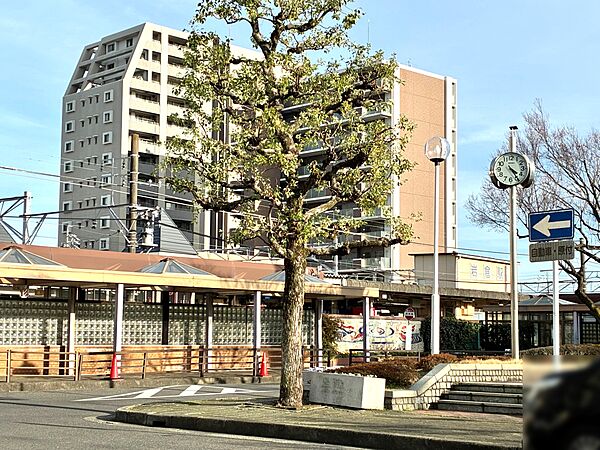 名鉄犬山線「岩倉」駅（徒歩約12分～約13分）