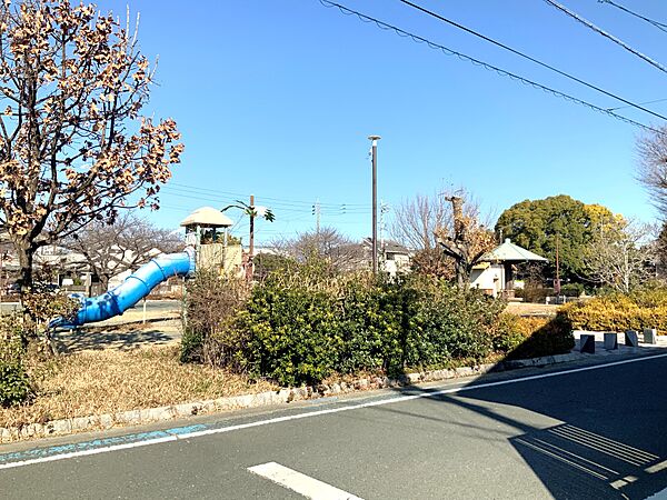 （周辺）公文公園（約140m）