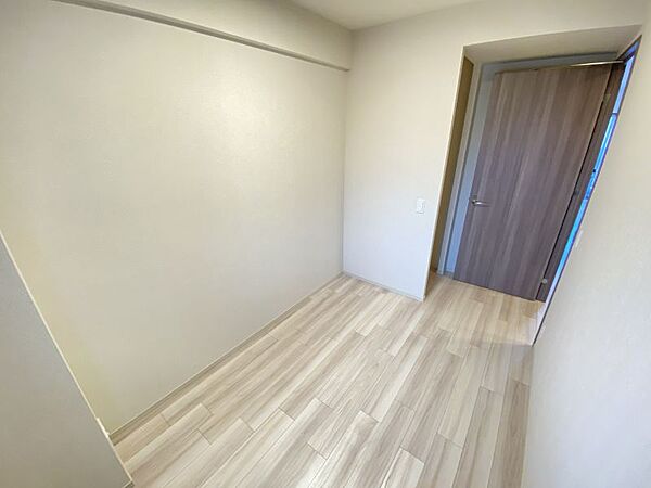 お掃除もラクチンなフローリングのお部屋です♪