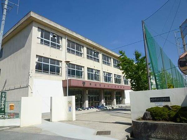 明石市立大久保中学校（600m）