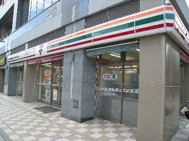 セブンイレブン 浜松板屋町店（176m）