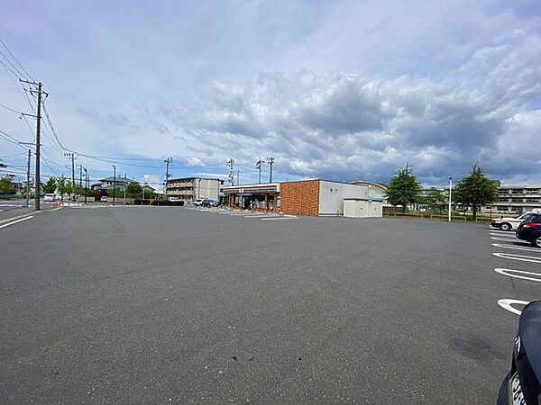 セブンイレブン石巻水明町店 徒歩4分。 300m