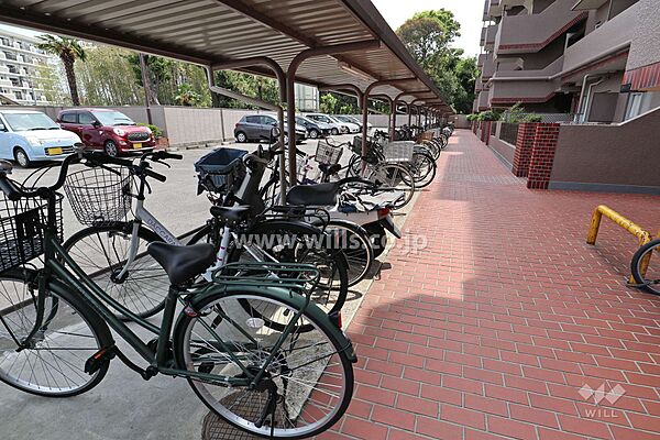 敷地内駐車場（屋外平面式）