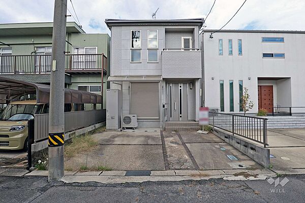 外観：323000437605