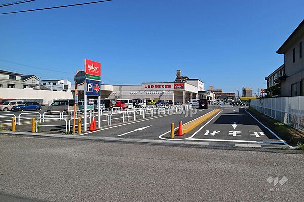バロー(新守山店)の外観