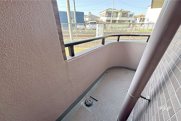 西側バルコニー［2025年3月22日撮影］