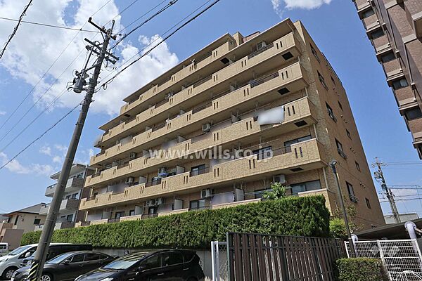 チサンマンション瓢箪山の外観（南東側から）