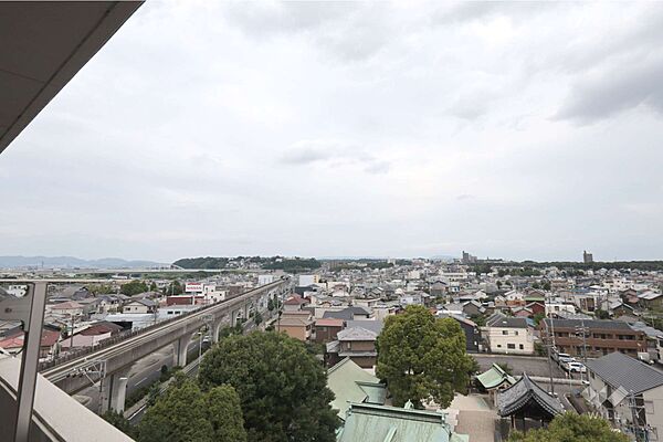 バルコニーからの眺め（東方向）［2026年7月13日撮影］