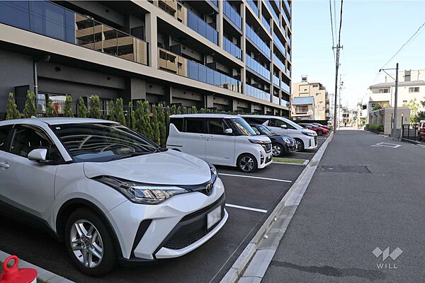 敷地内駐車場（屋外平面式）