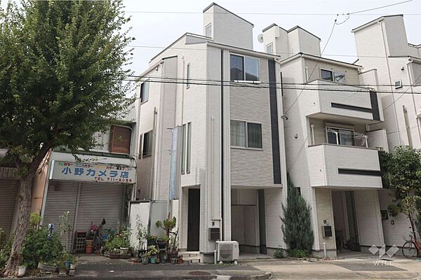 外観：323000522657