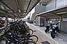 駐車場：駐輪場