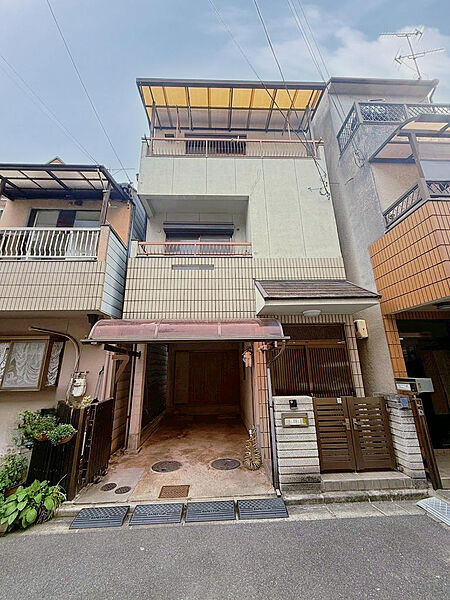 外観：327001662992