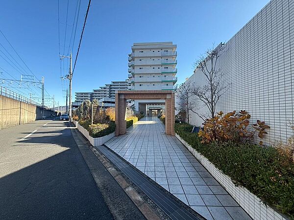 片町線「鴻池新田」駅　徒歩6分！(約420m)【現地（2026年8月）撮影】