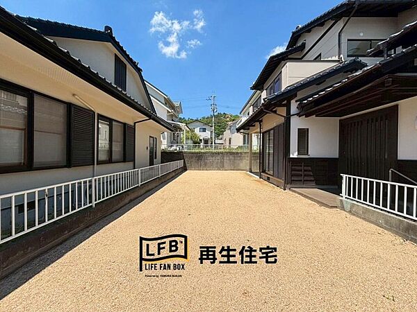 お子様の遊び場やBBQ、趣味のスペースとしてもお使い頂けます。