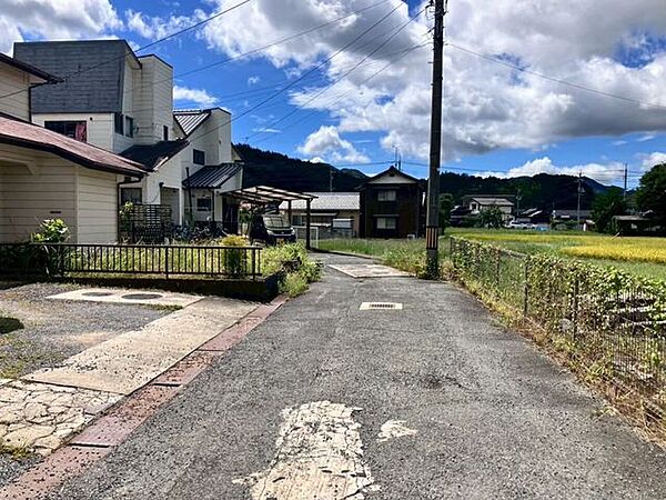 前面道路含む現地写真