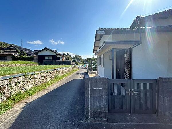 前面道路含む現地写真