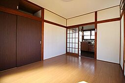 西武拝島線 東大和市駅 徒歩4分の賃貸アパート 2階1Kのリビング/ダイニング