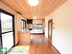 多摩都市モノレール 上北台駅 徒歩23分の賃貸アパート 1階2LDKのリビング/ダイニング