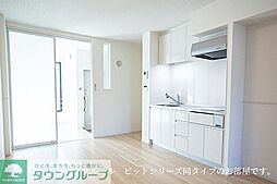 カーサ・セレノ 103 1階1LDKのリビング/ダイニング